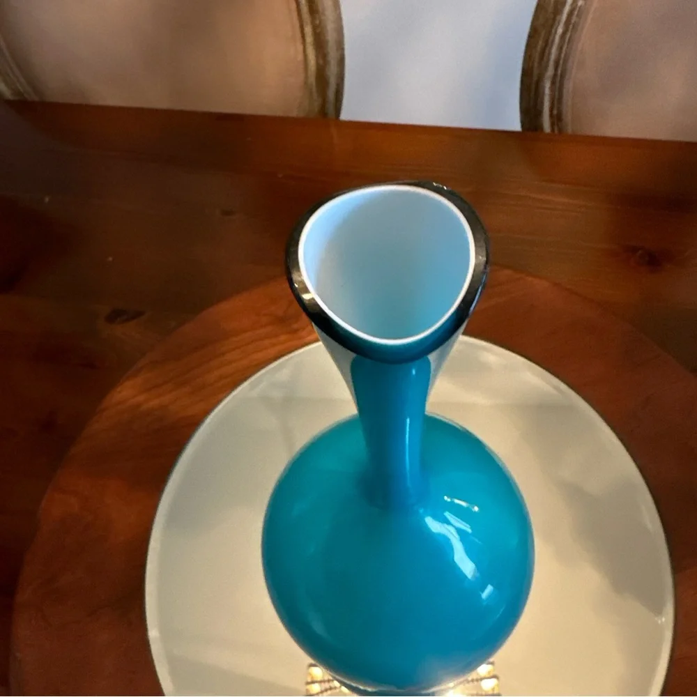 Blue Gloss Decorative Teardrop Vase - Unbranded